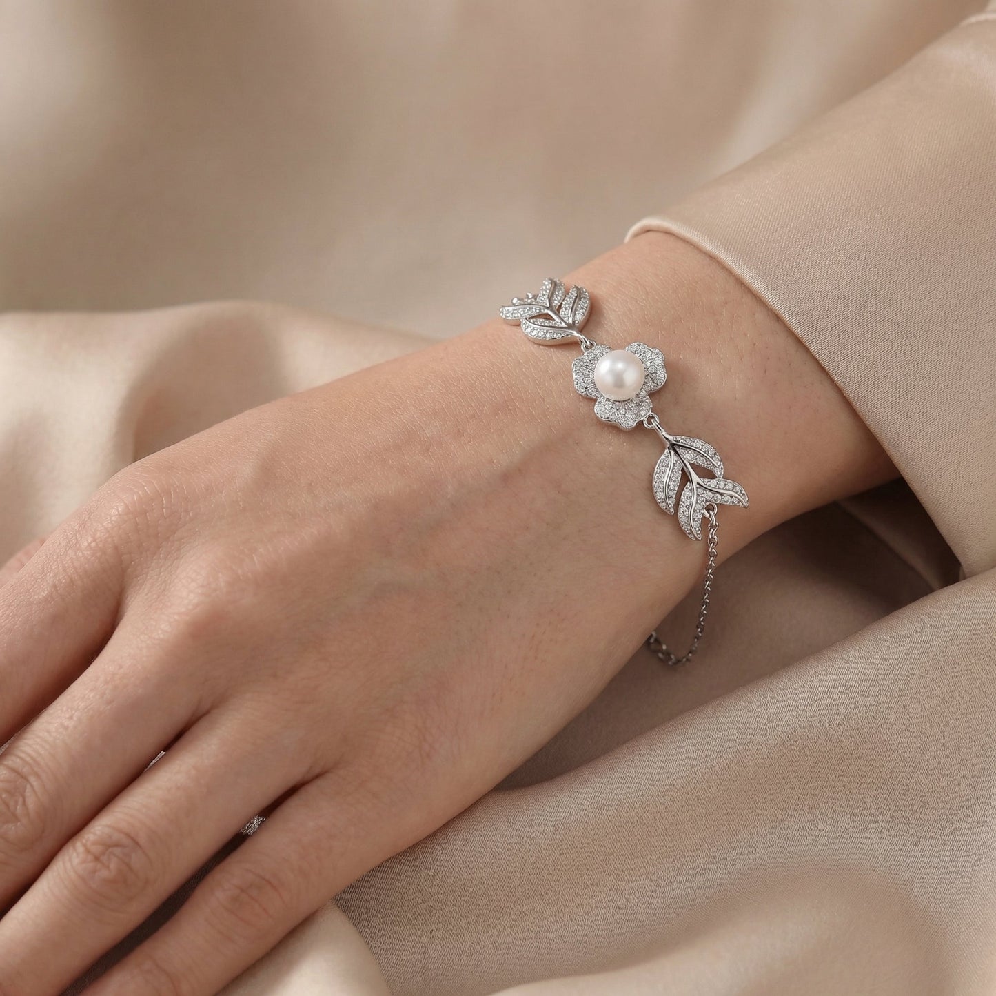 Pearl Leaf Bracelet