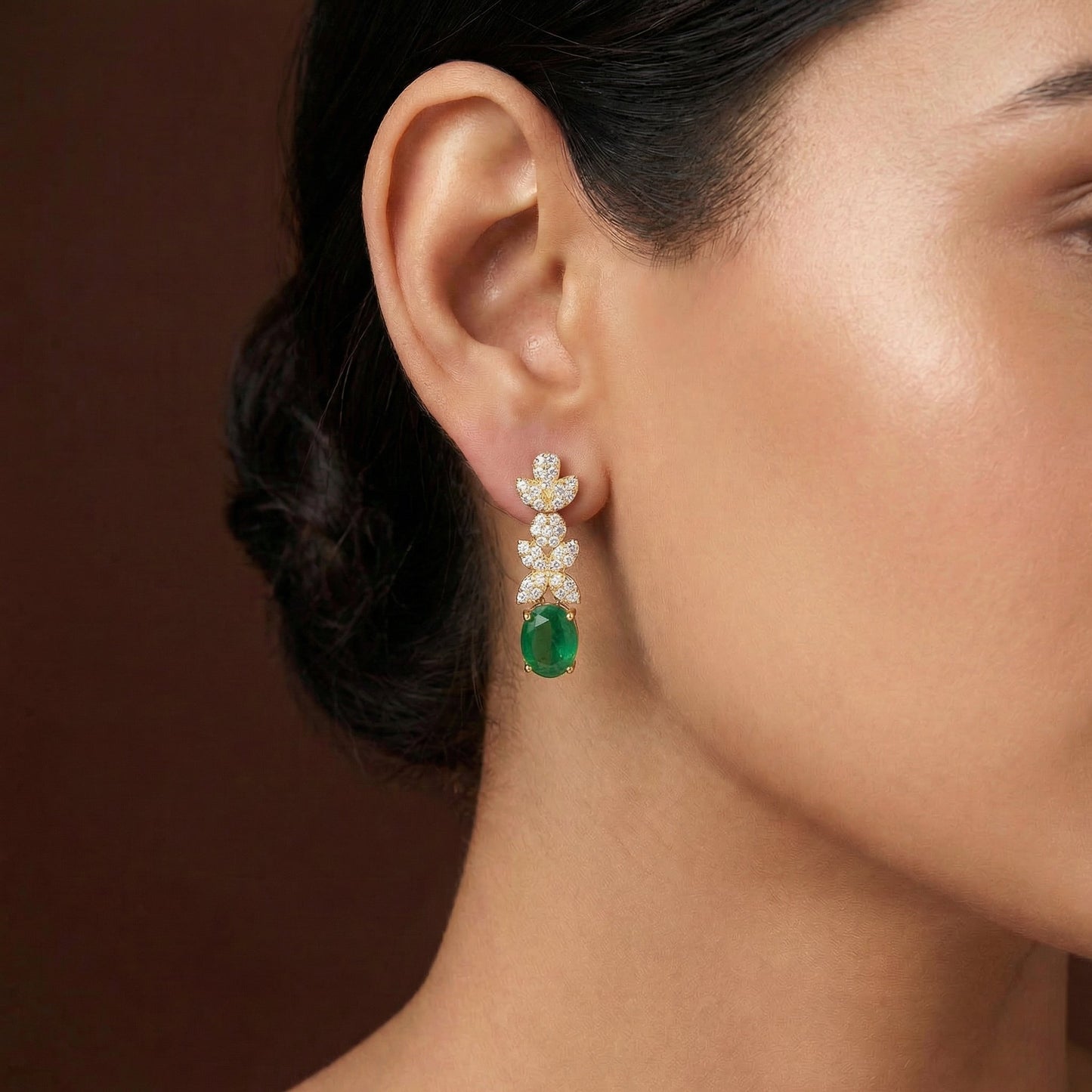Emerald Oval Earrings