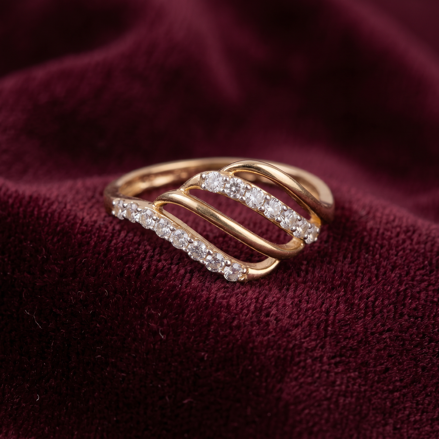 Gold Diamond Ribbon Ladies Ring