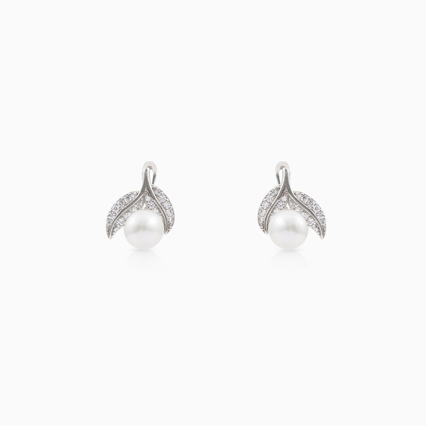 Pearl Leaf Stud Earrings