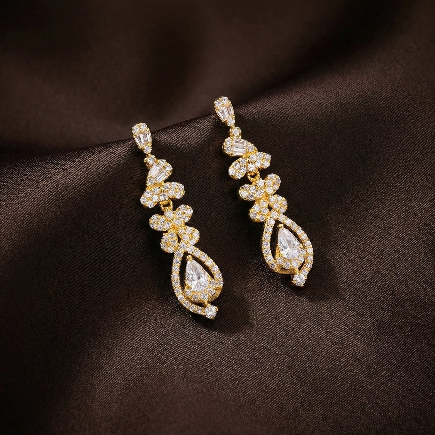 Golden Teardrop Earring