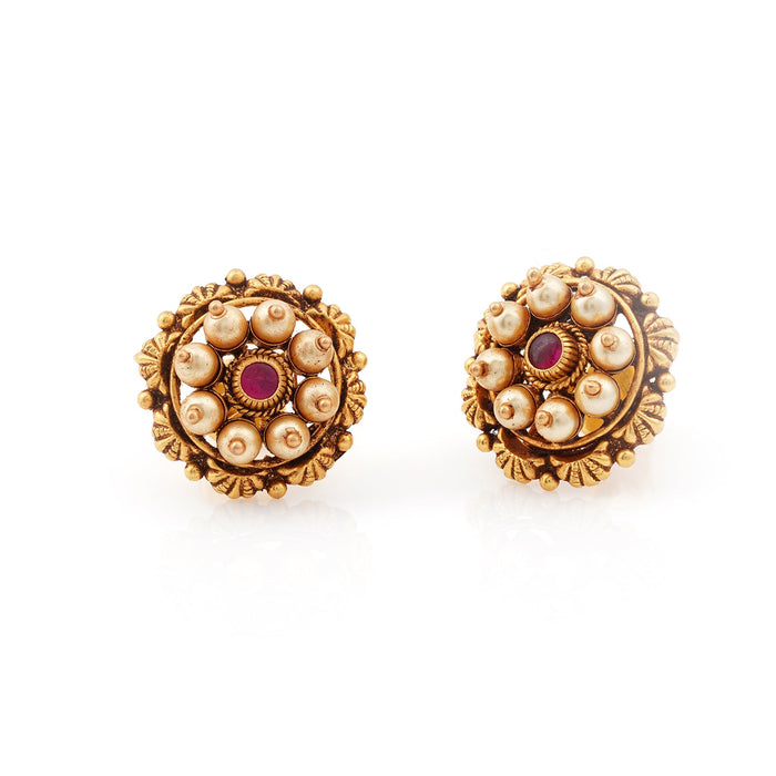 Rivara Pearl Bloom Gold Stud Earrings