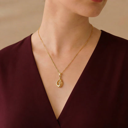 Aurelia Filigree Gold Pendant