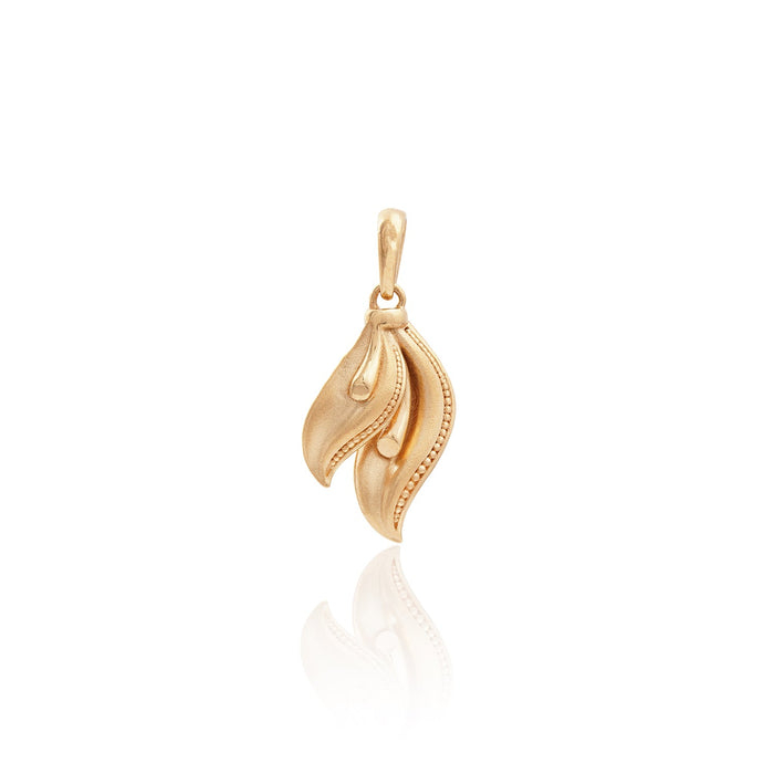 Kanika Grace Gold Pendant