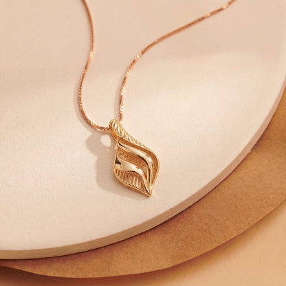 Kanchan Wave Gold Pendant