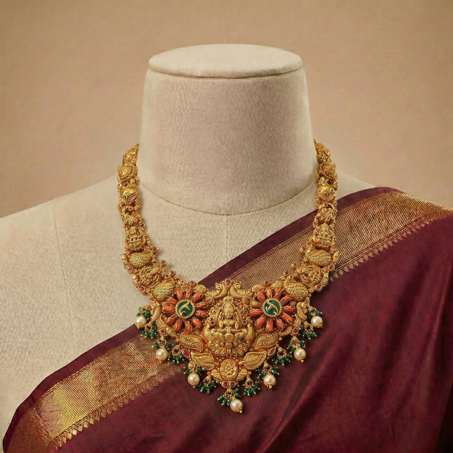 Golden Sovereign Temple Choker