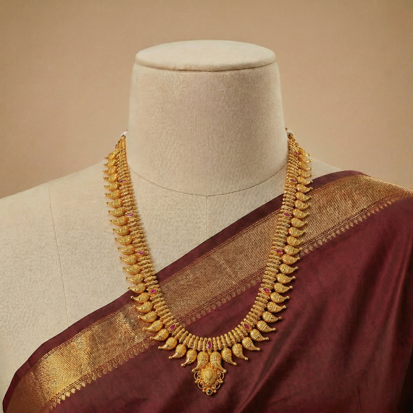 Golden Mangala Mango Haar
