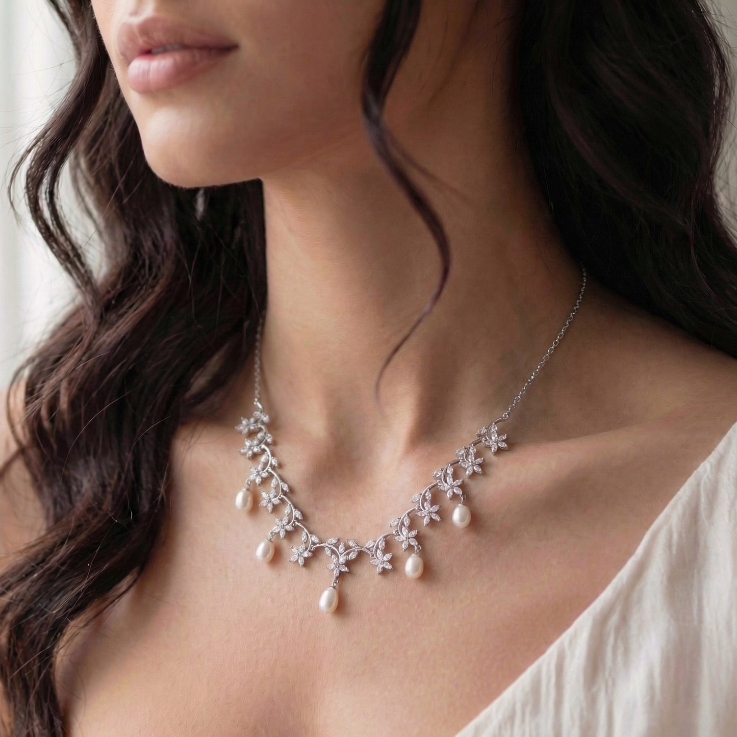 Star Pearl Drop Necklace