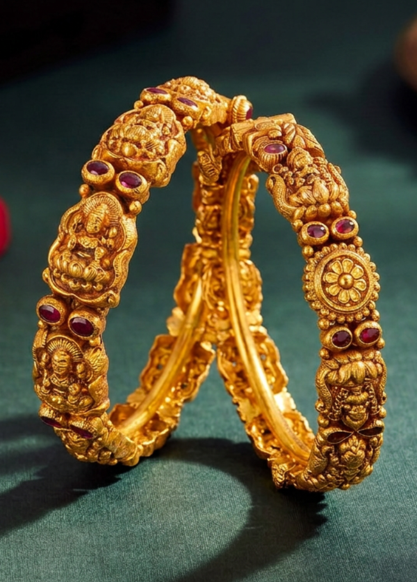 Grand Temple-Inspired<br>Jewellery