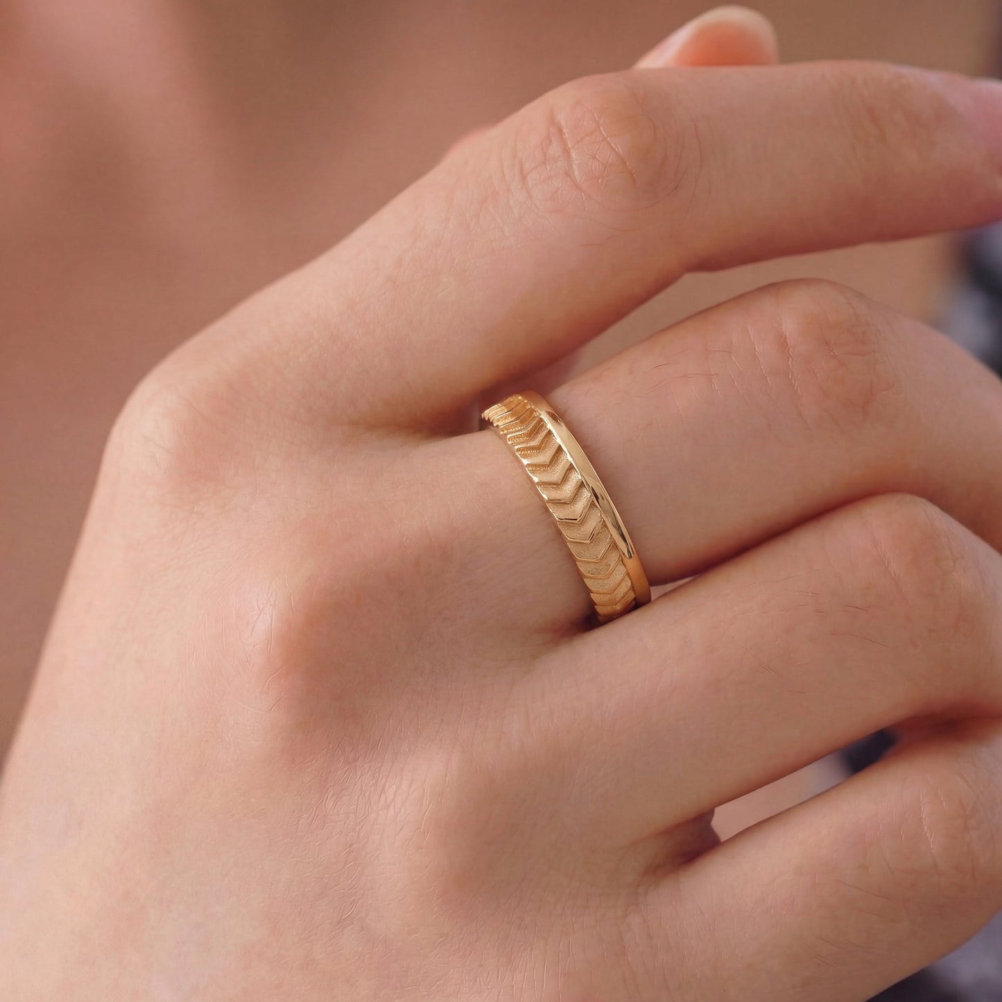 Rekhika Carved Gold Band Ring