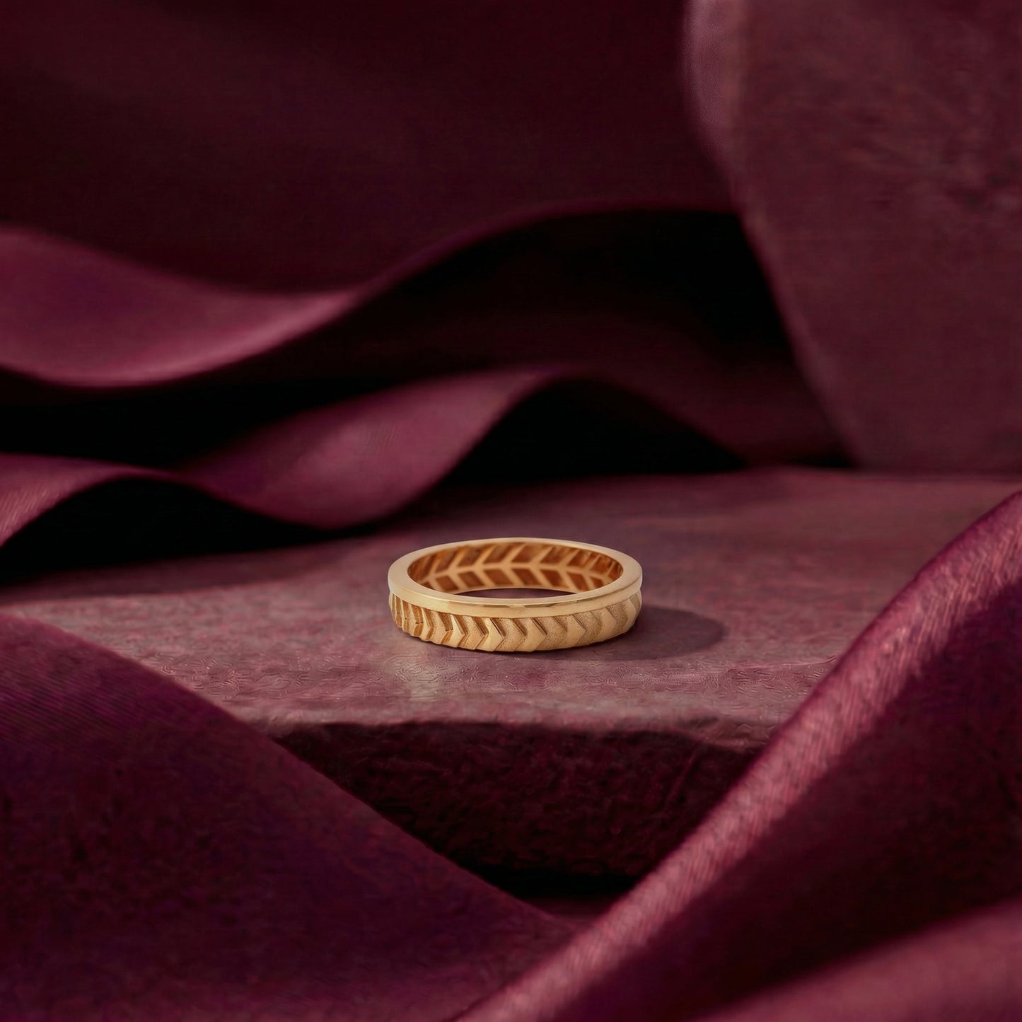 Rekhika Carved Gold Band Ring