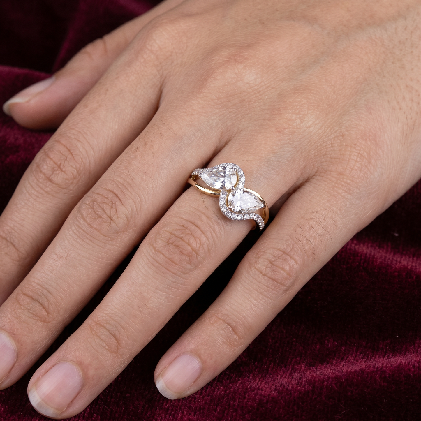 Gold Diamond leaf Ladies Ring