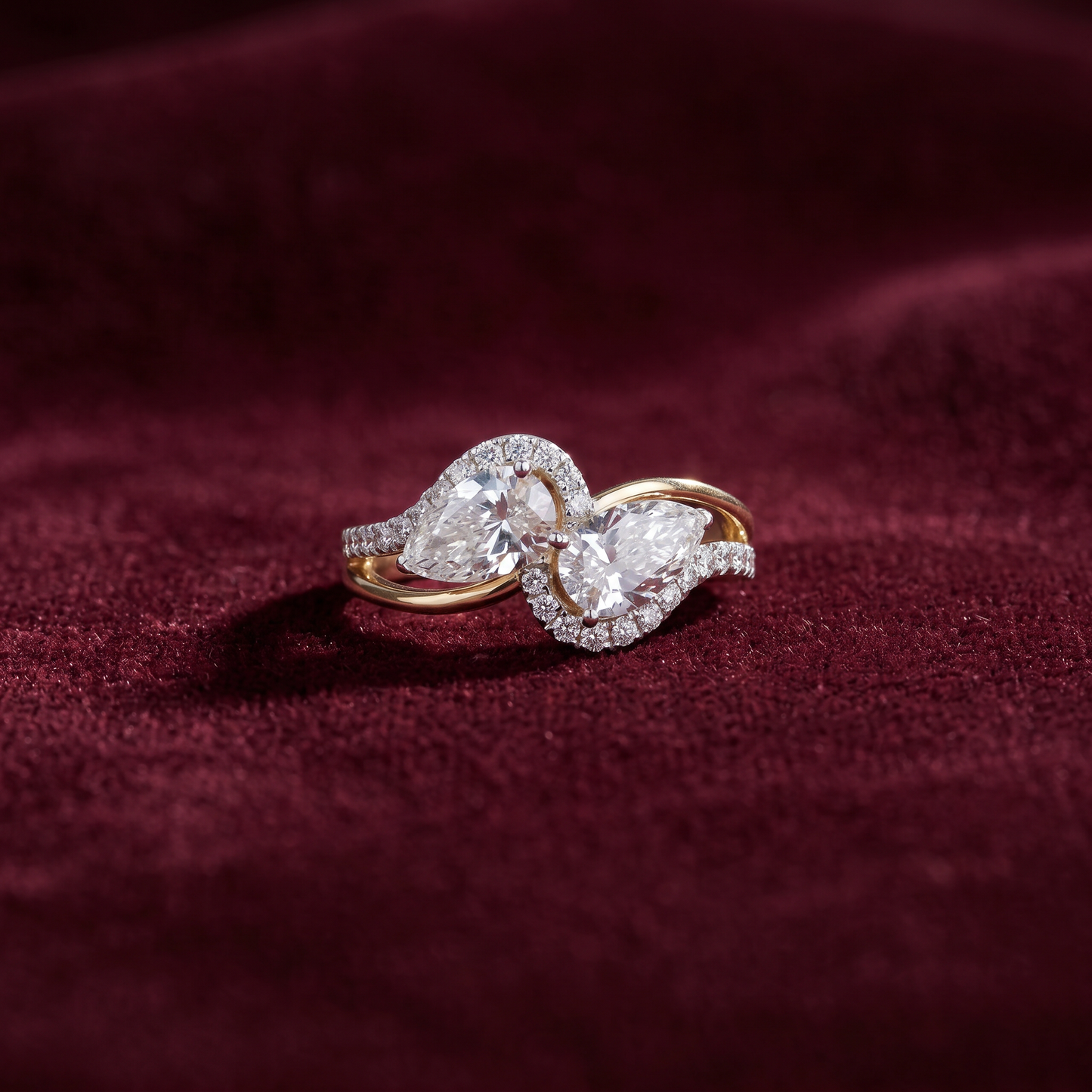 Gold Diamond leaf Ladies Ring