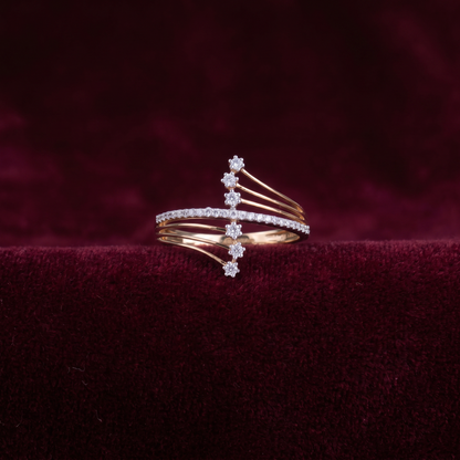 Gold and Diamond Elegant Studded Ring