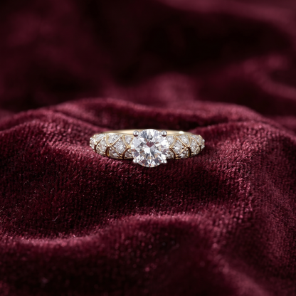 Gold Diamond Serpentine Pattern Ladies Ring