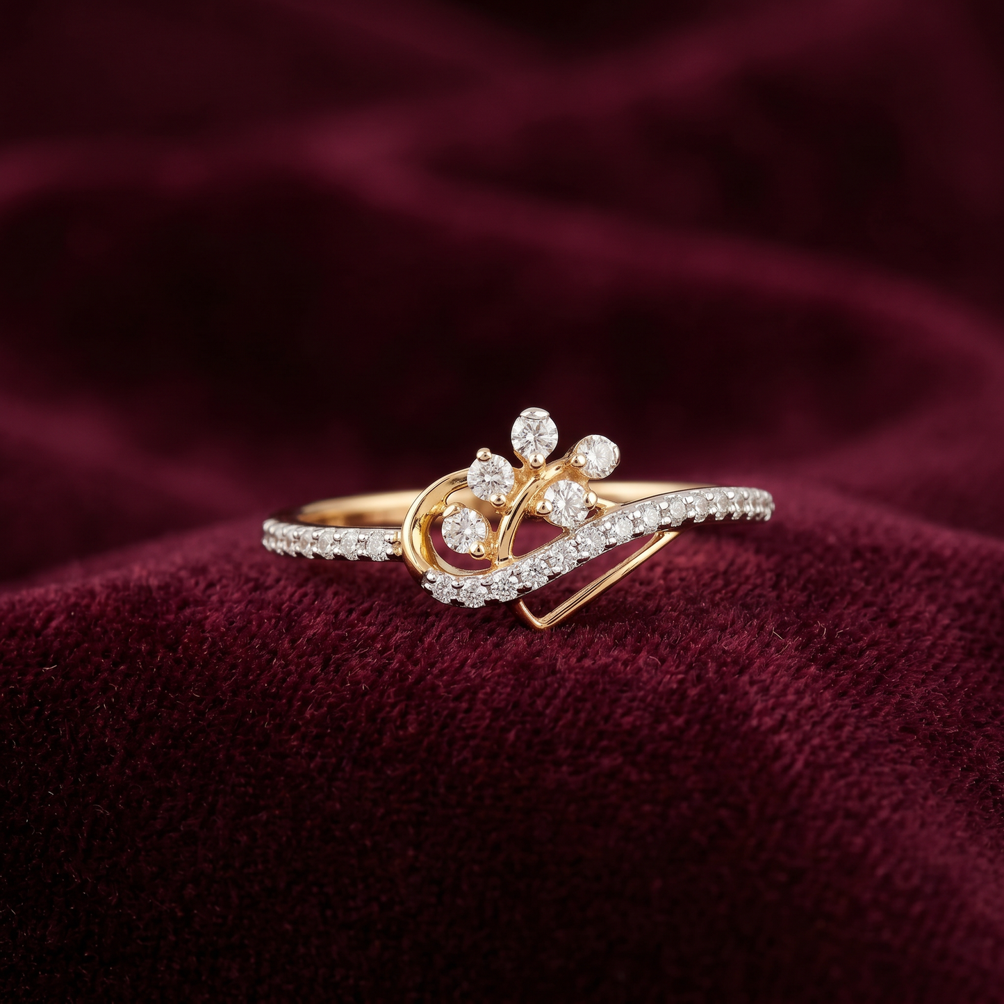 Gold Diamond Twisted leaf Ladies Ring