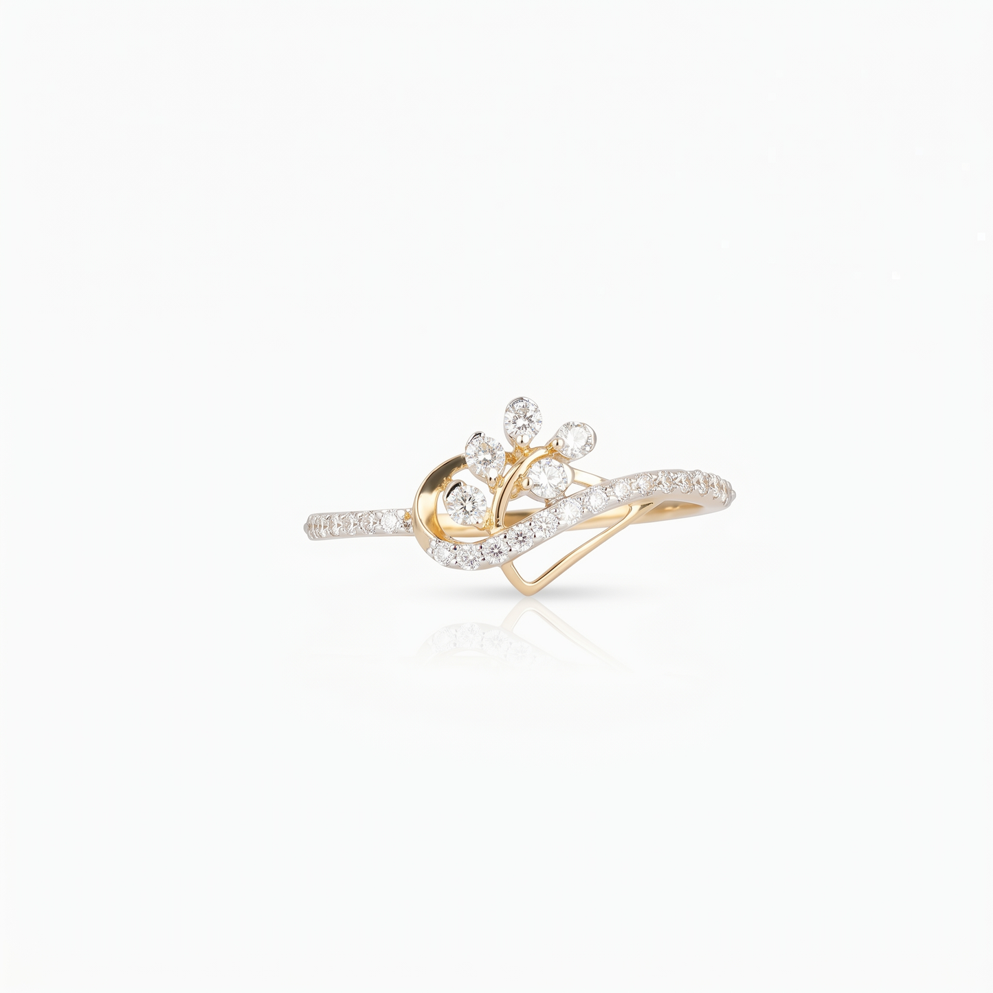 Gold Diamond Twisted leaf Ladies Ring