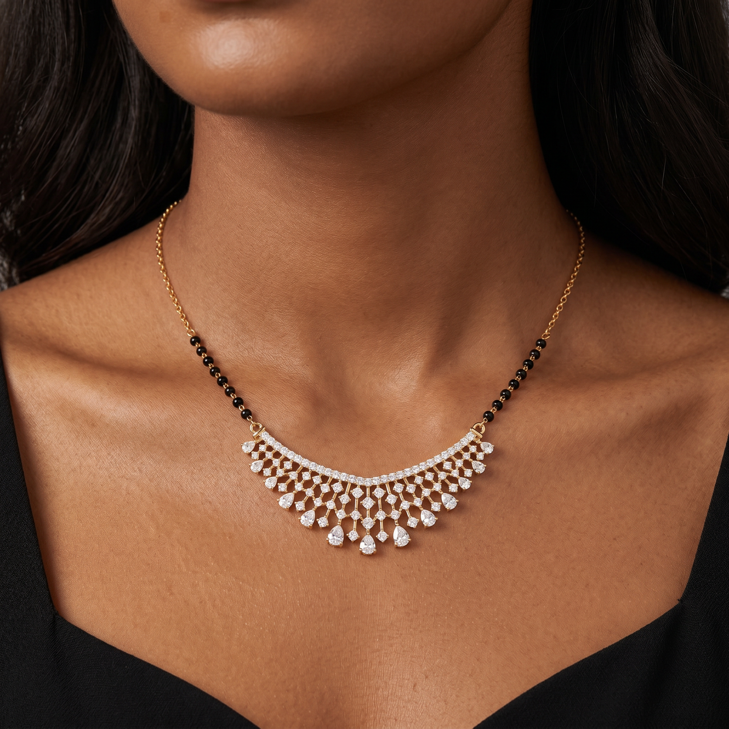 Gold and Diamond Shining Studded Necklace
