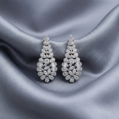 Diamond-Frost Earrings